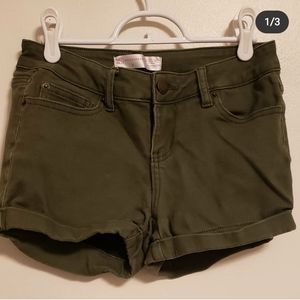 No Boundaries Shorts